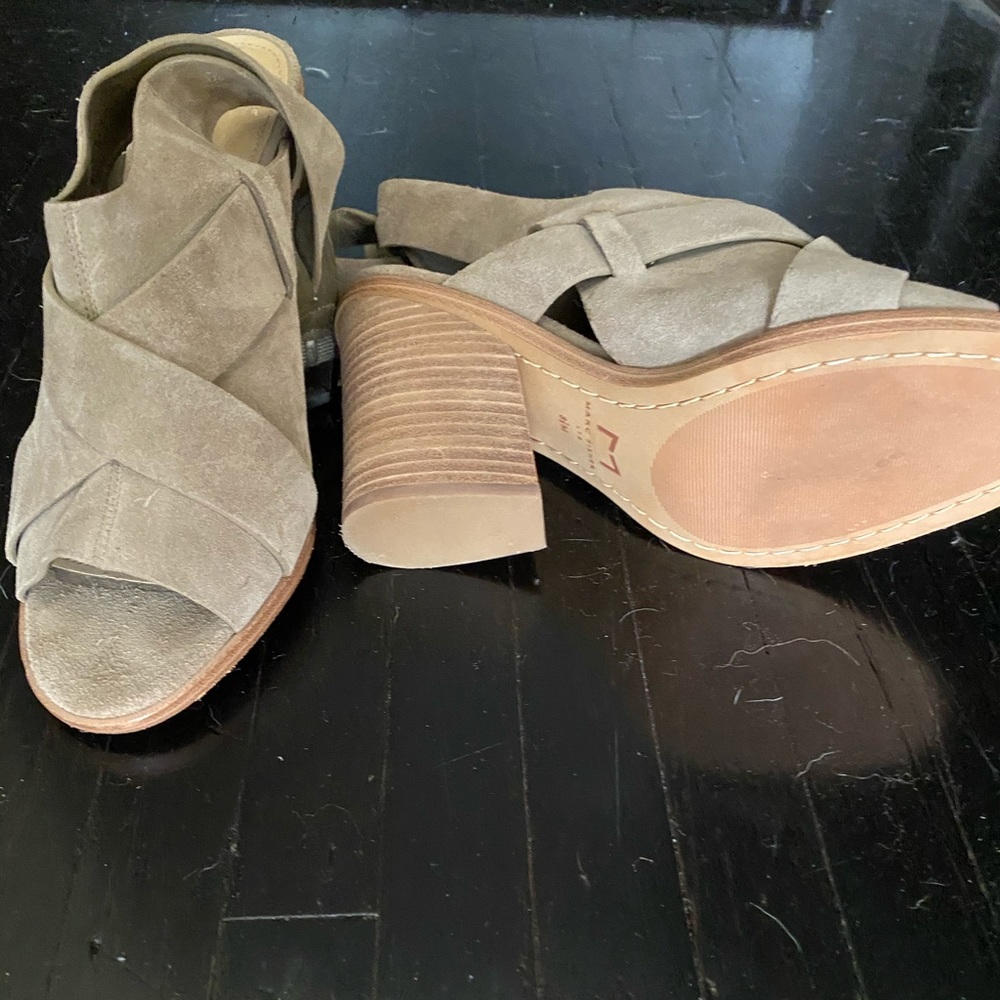 Marc fisher heels